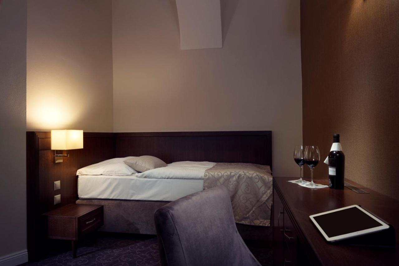 Hotel Ambassador コシツェ エクステリア 写真